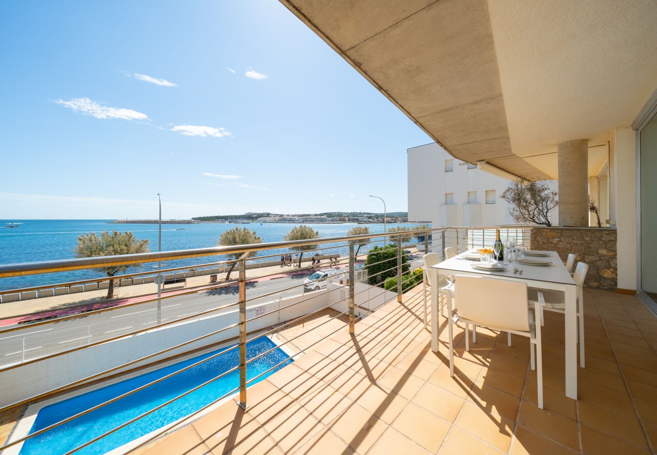 Apartamento en L'Escala - Luz LE