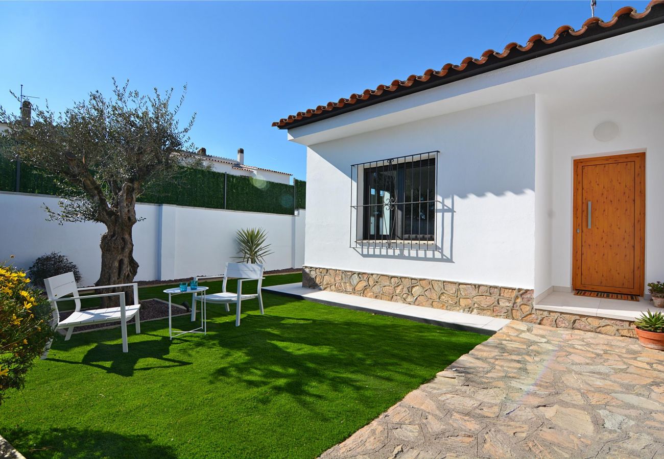 Villa en L'Escala - Vinya