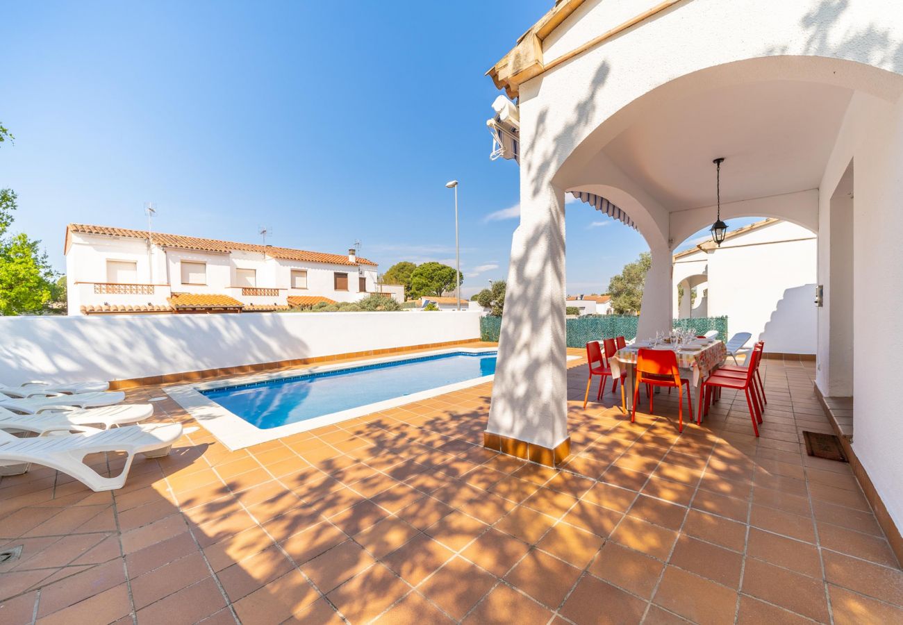 Villa en L'Escala - Odri