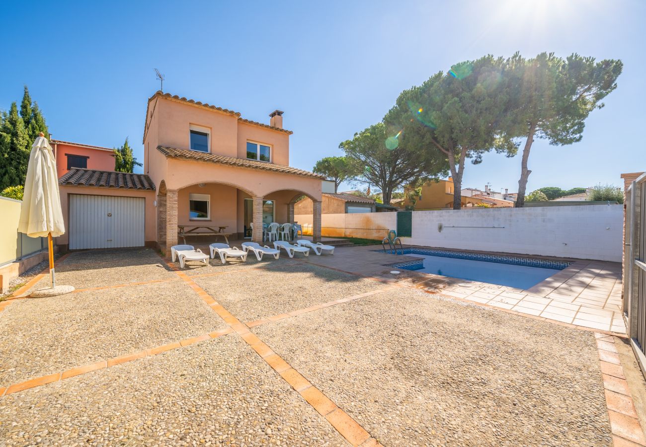 Villa en L'Escala - Dakota