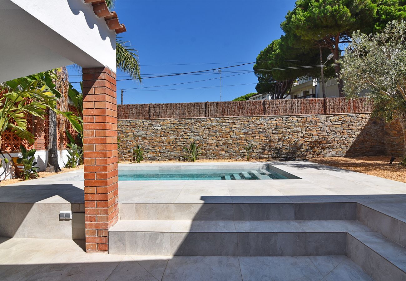 Villa en L'Escala - Montgo