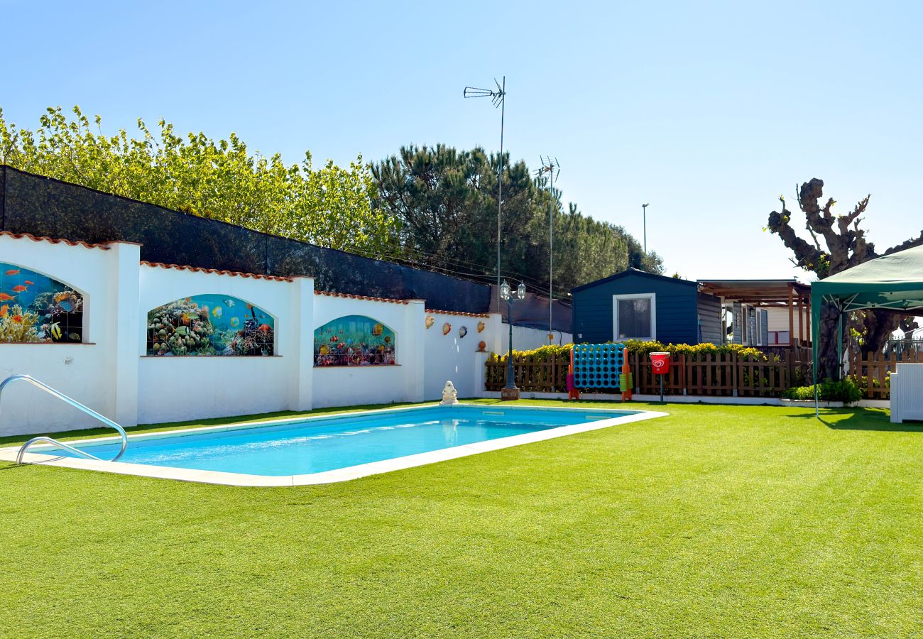 Bungalow en Canet de Mar - Costa Dorada: Tienda Arena