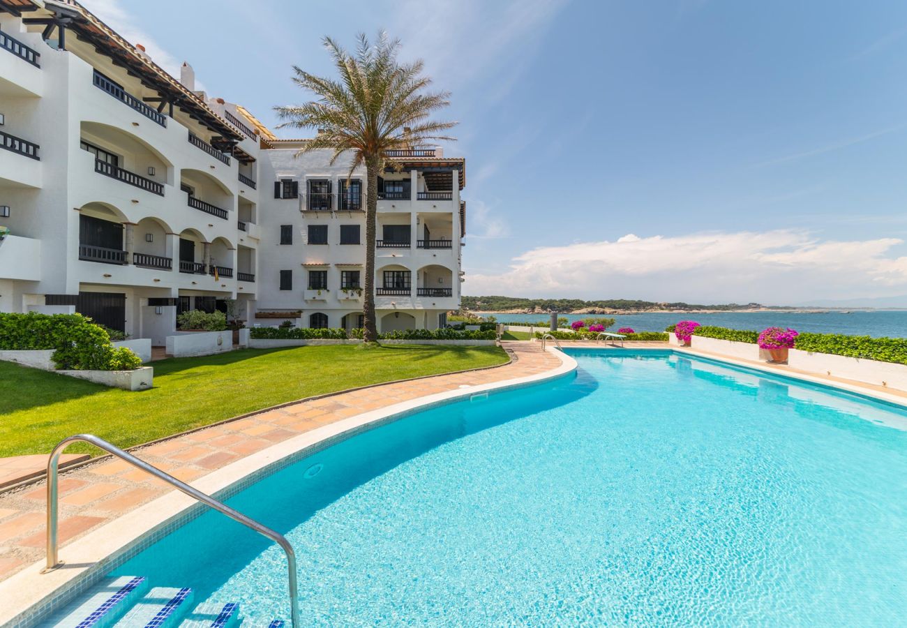 Apartment in L'Escala - Aurora