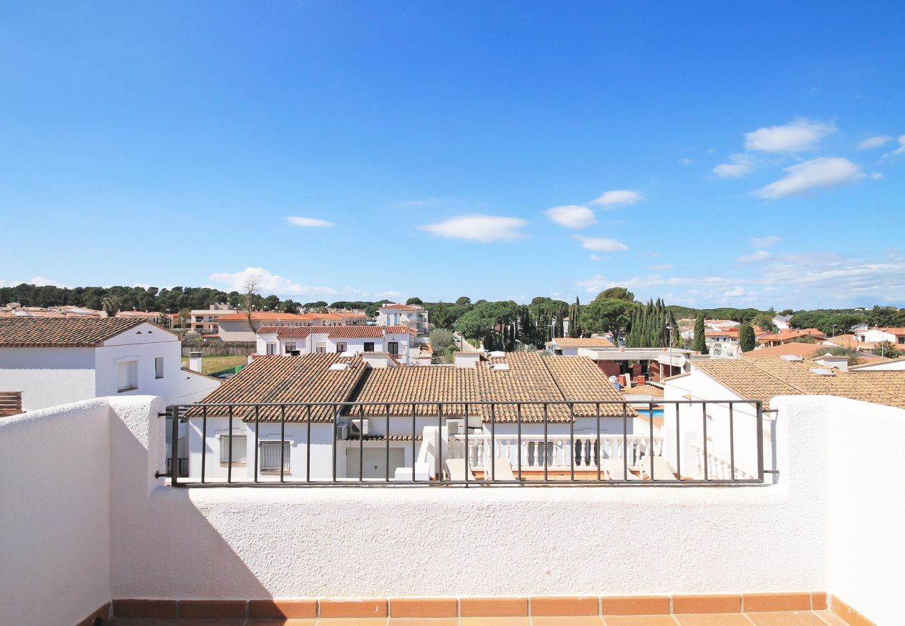 Villa in L'Escala - Olivia