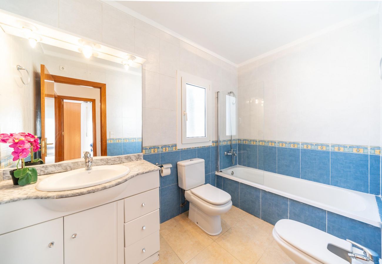 Villa in L'Escala - Olivia