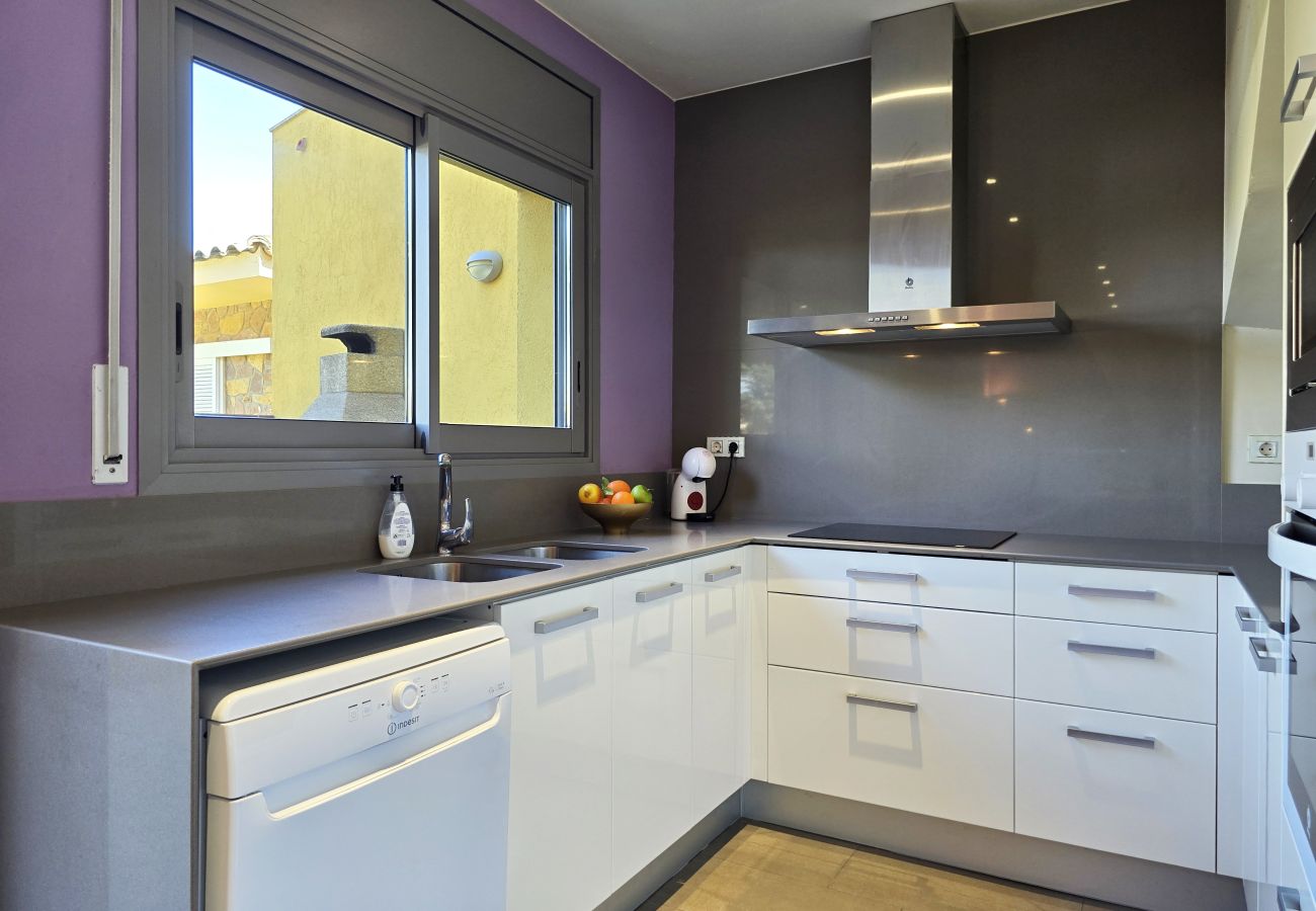 Villa in L'Escala - Alegria