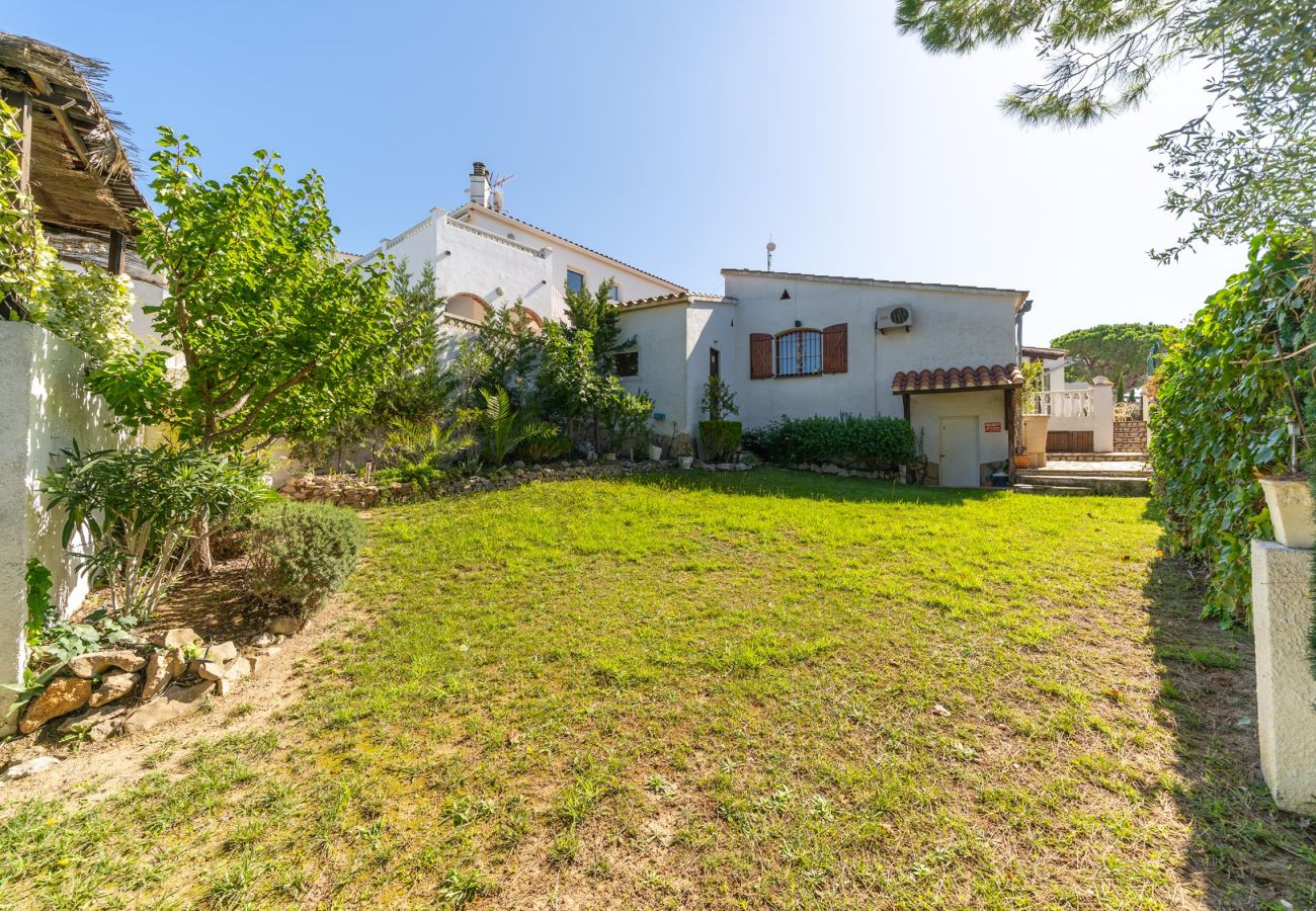 Villa in L'Escala - Antonella