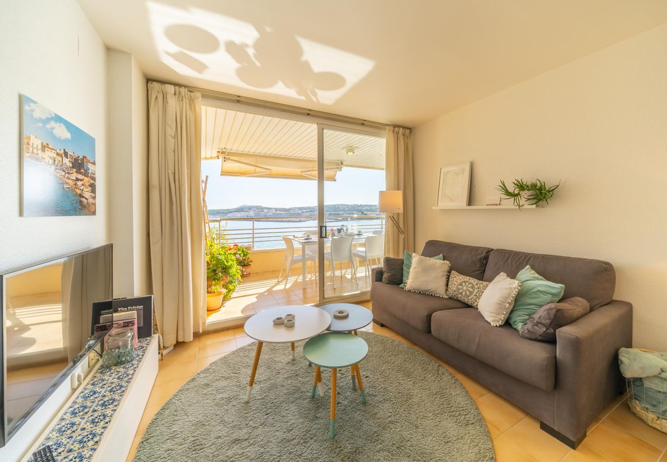 Apartment in L'Escala - Georgina