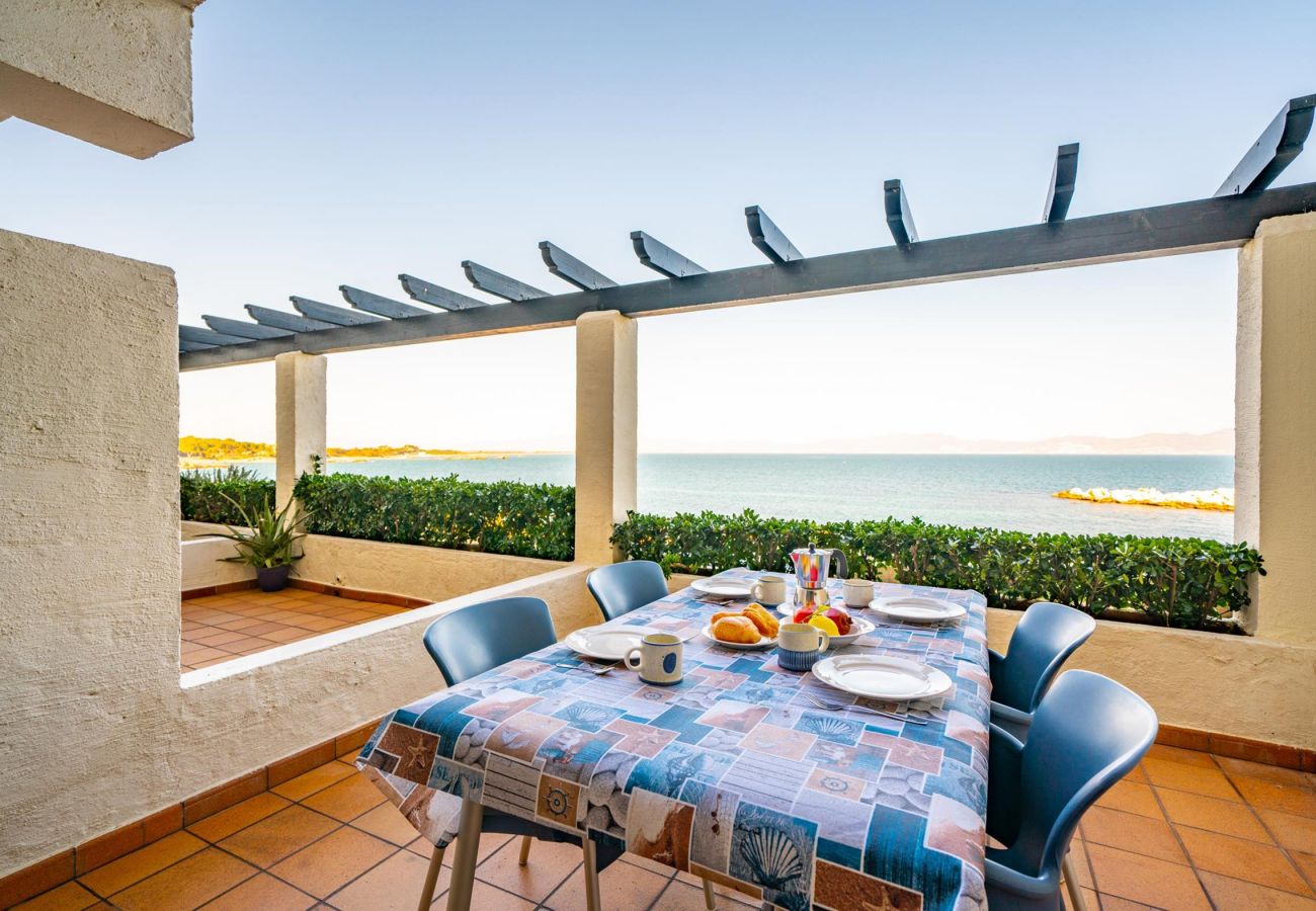 Apartment in L'Escala - Aina