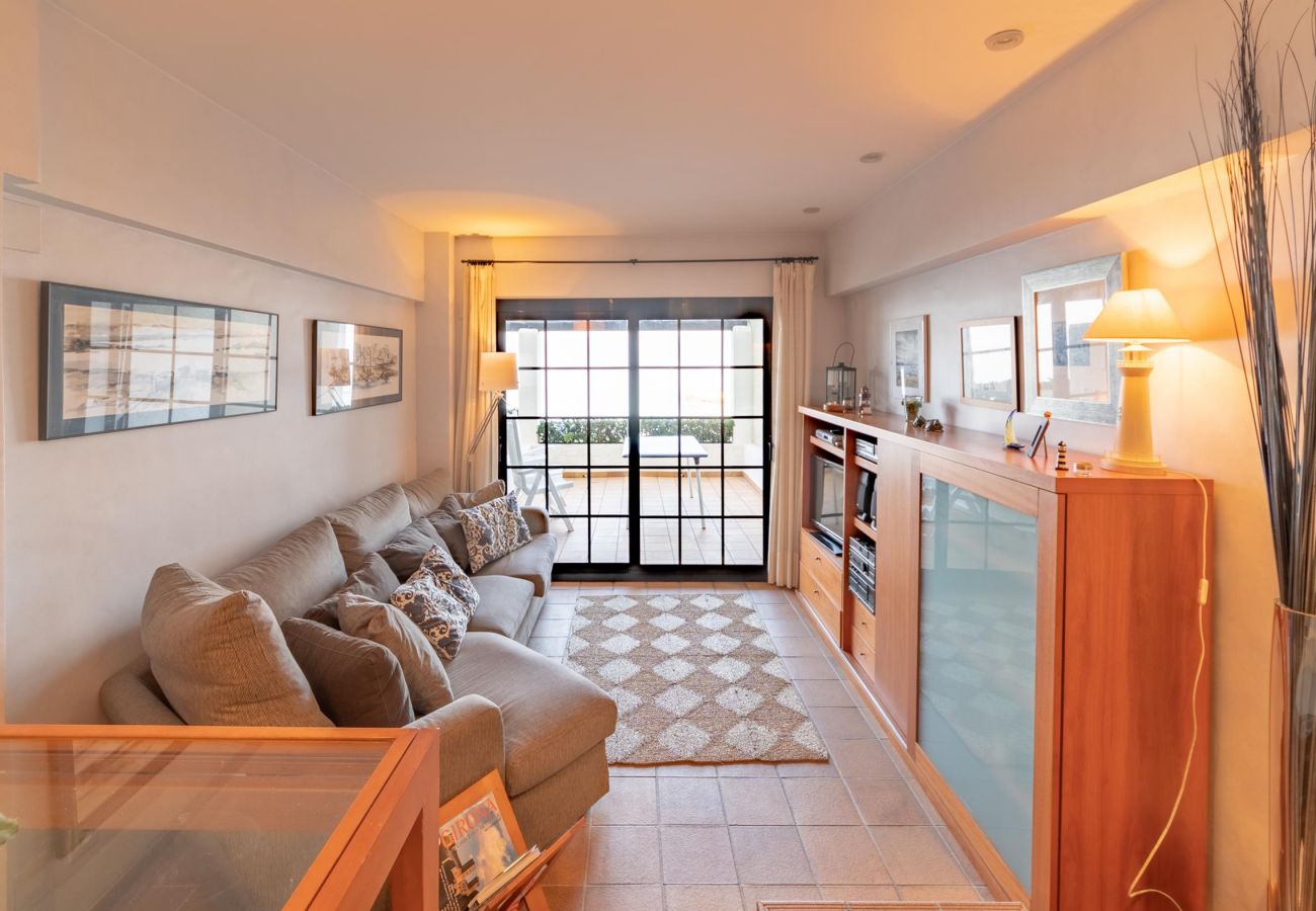 Apartment in L'Escala - Aina