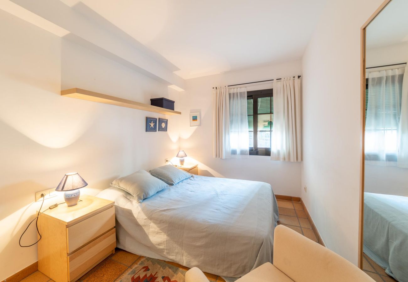 Apartment in L'Escala - Aina