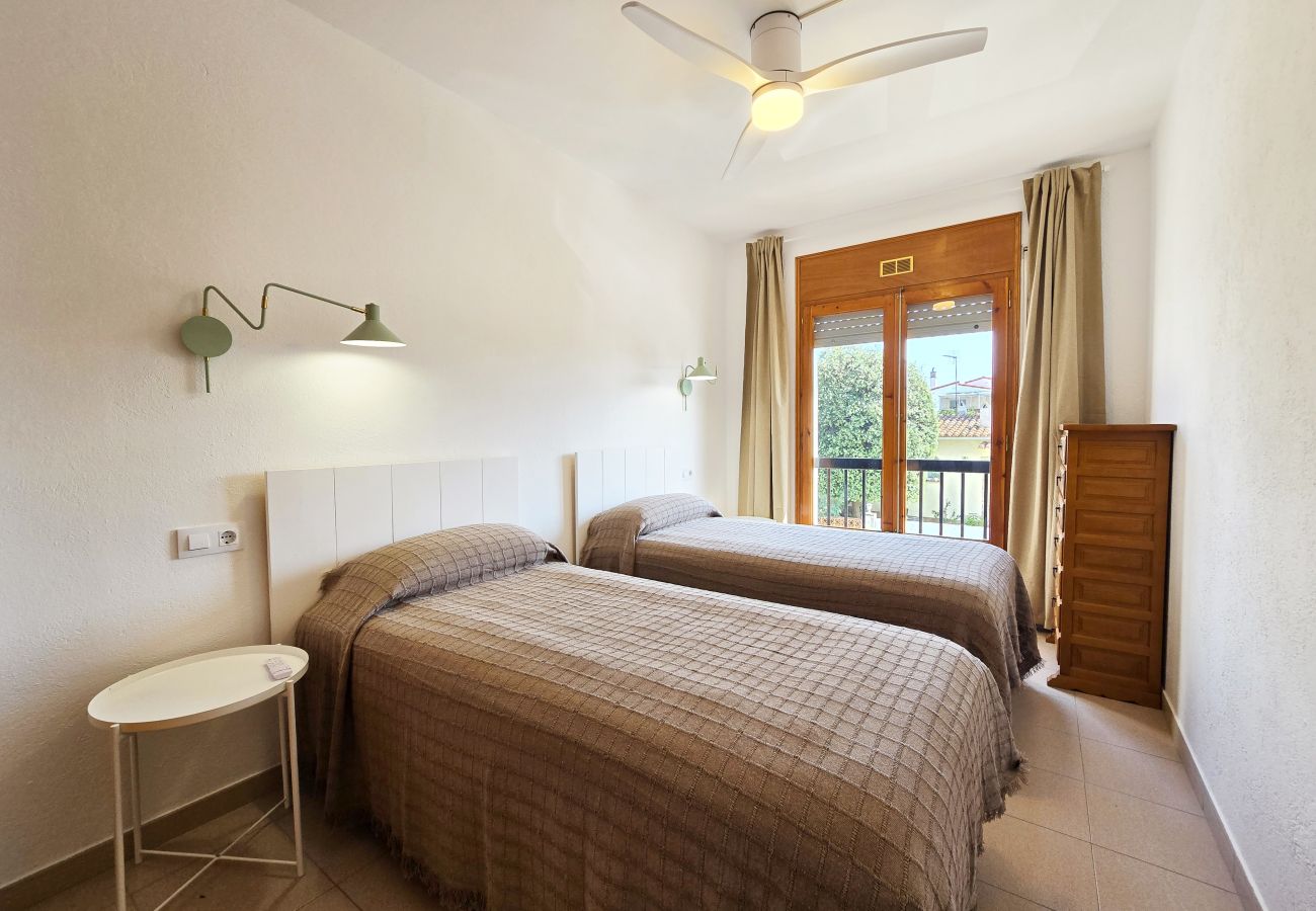 Apartment in L'Escala - Susi