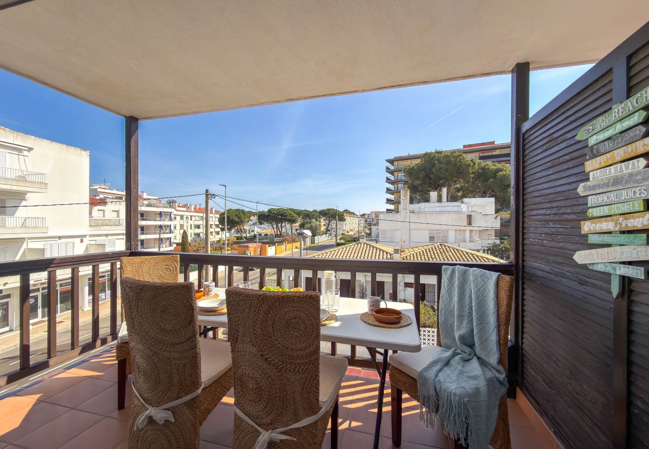 Apartment in L'Escala - Iona