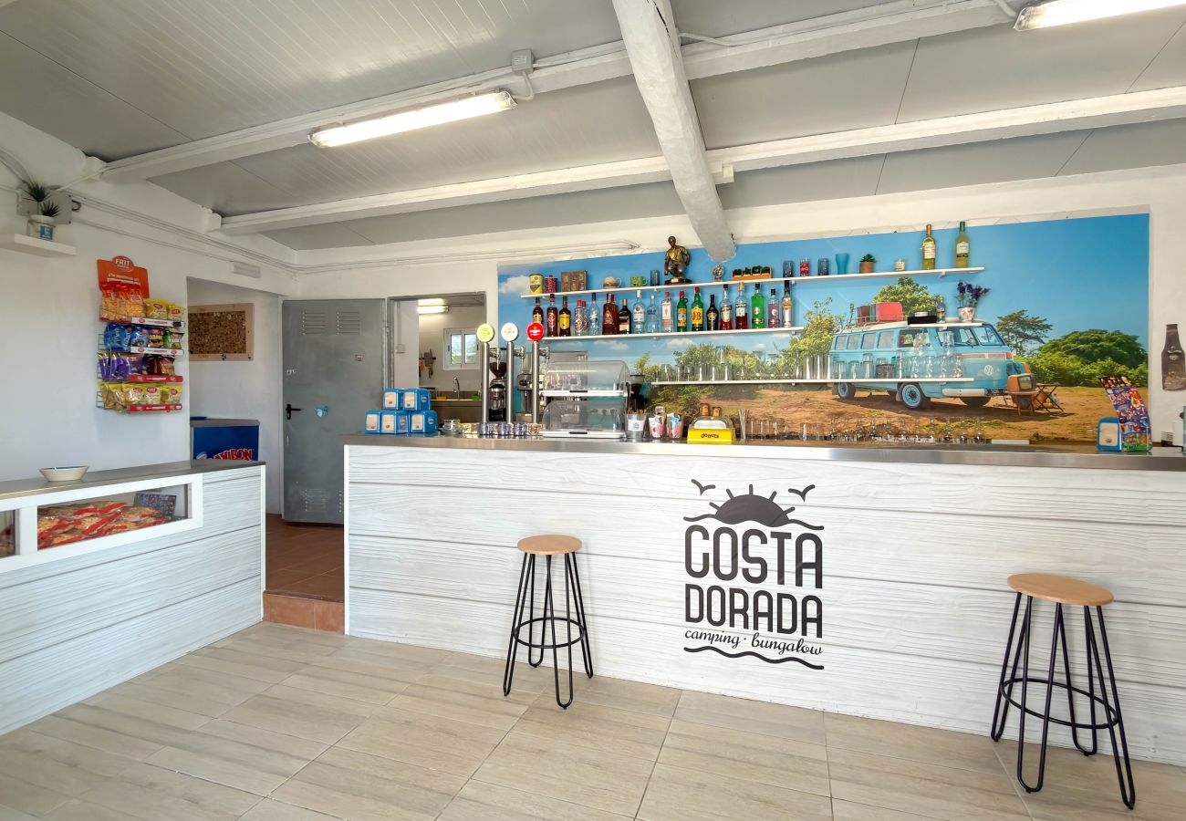 Bungalow in Canet de Mar - Costa Dorada: Tienda Arena