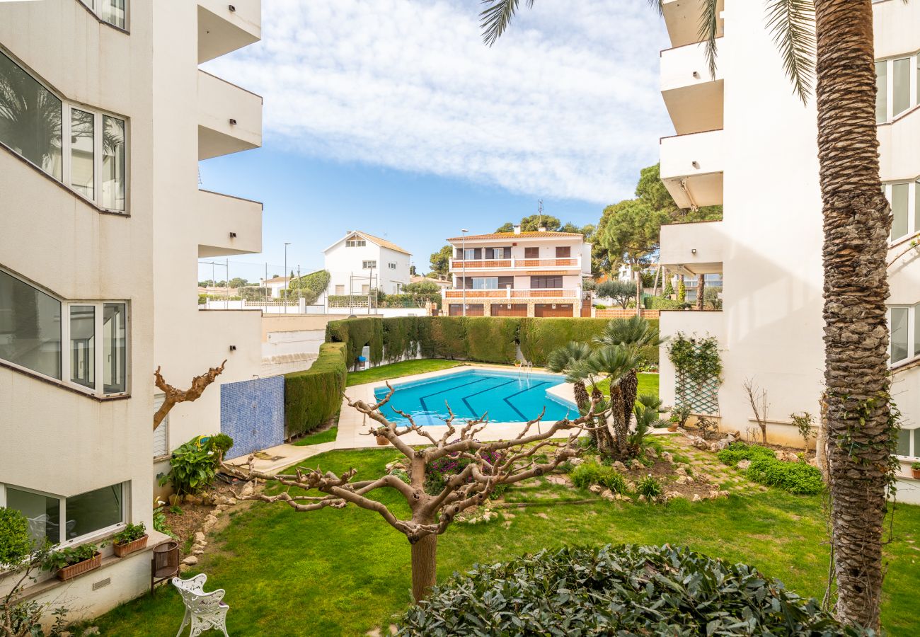 Apartment in L'Escala - Maricel