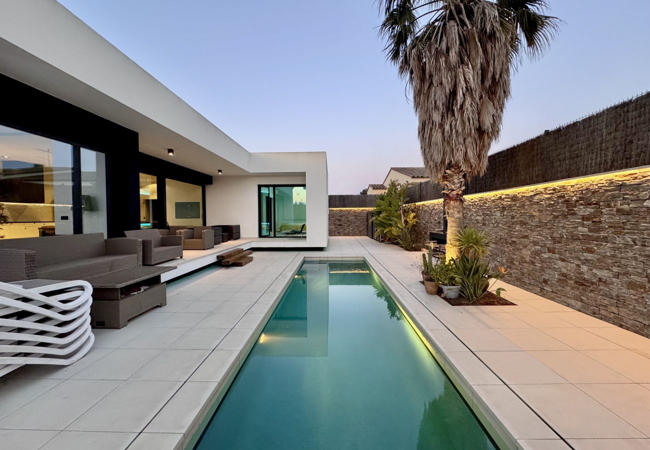 Villa à L'Escala - Blanca