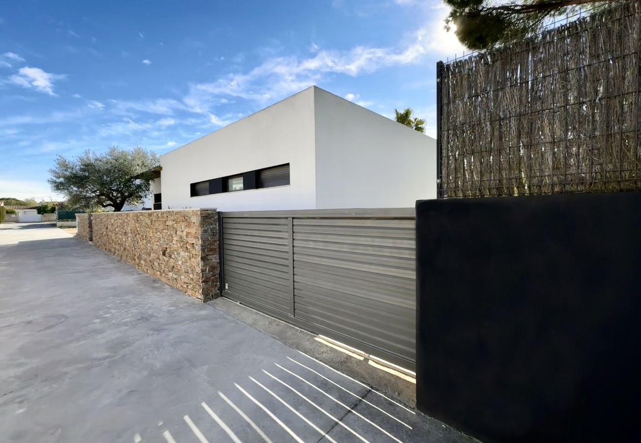 Villa à L'Escala - Blanca
