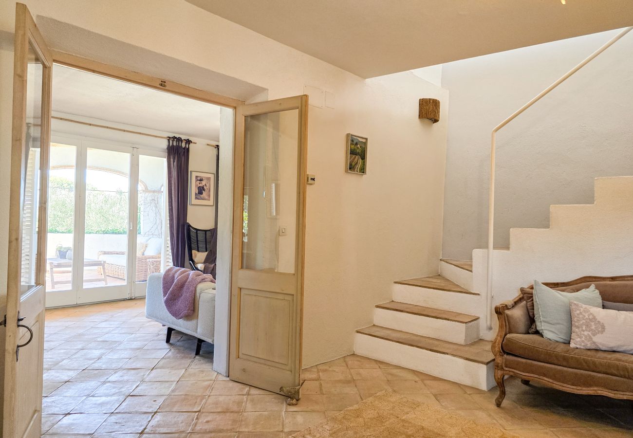 Gîte Rural à Ventalló - Gran Casa Rustica con Alma Mediterranea