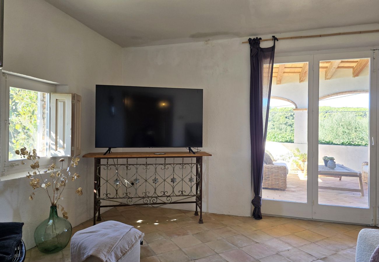 Gîte Rural à Ventalló - Gran Casa Rustica con Alma Mediterranea