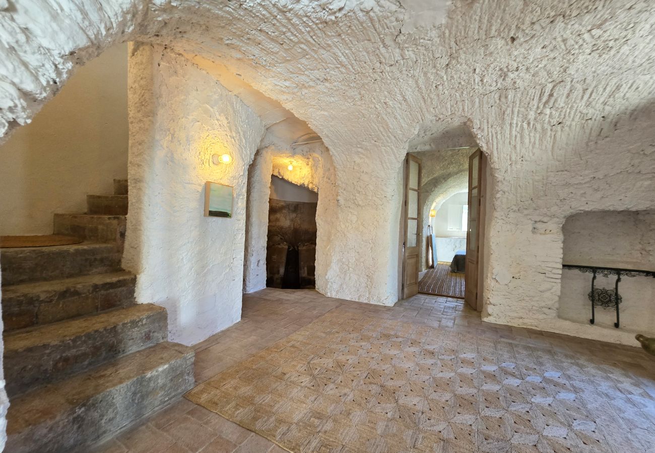 Gîte Rural à Ventalló - Gran Casa Rustica con Alma Mediterranea