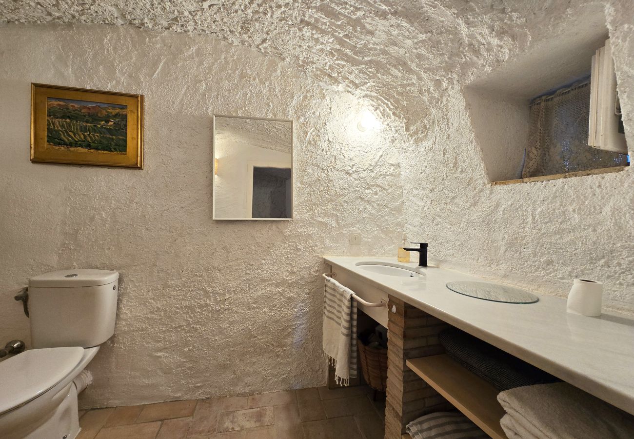 Gîte Rural à Ventalló - Gran Casa Rustica con Alma Mediterranea