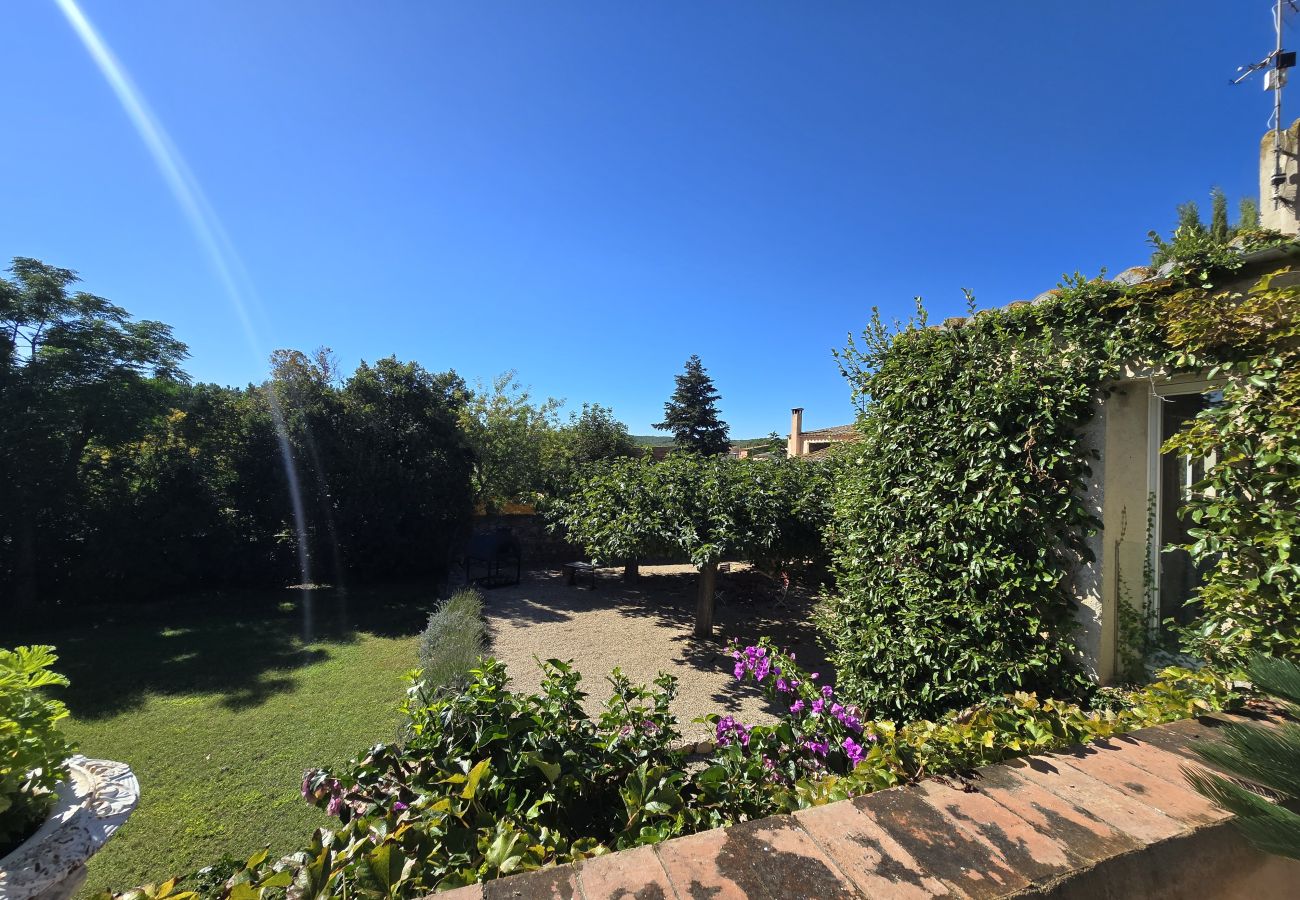 Gîte Rural à Ventalló - Gran Casa Rustica con Alma Mediterranea