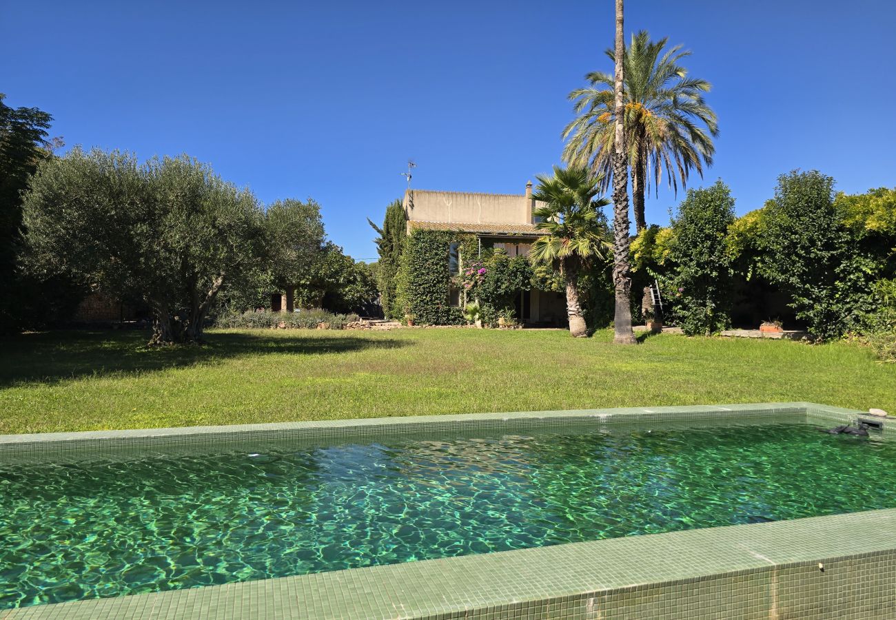 Gîte Rural à Ventalló - Gran Casa Rustica con Alma Mediterranea