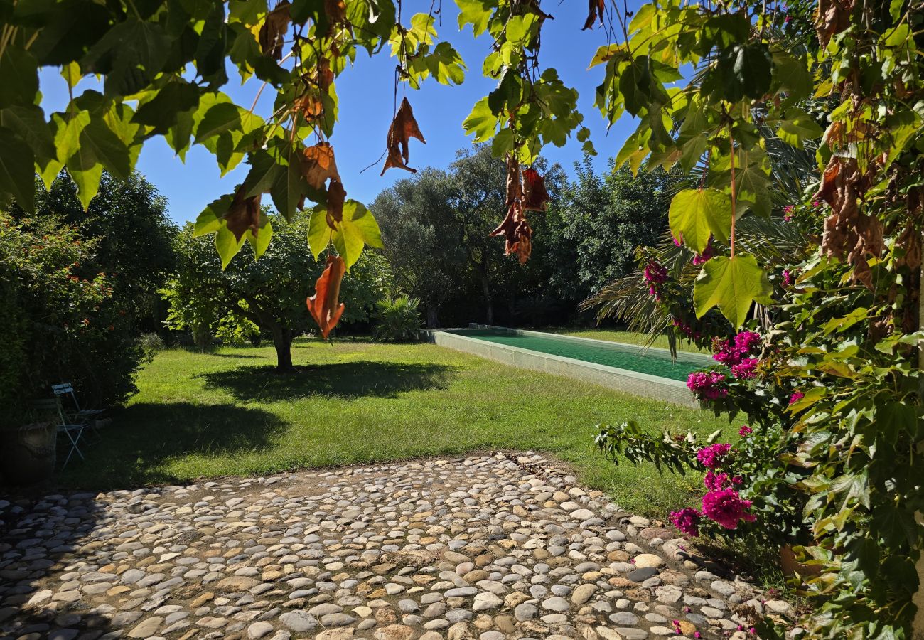 Gîte Rural à Ventalló - Gran Casa Rustica con Alma Mediterranea
