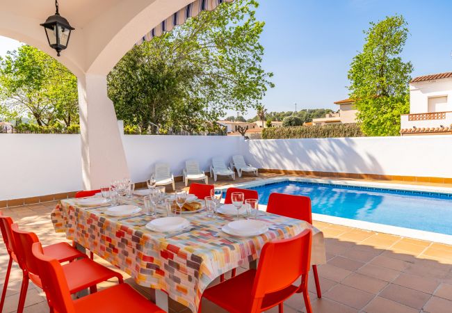 Вилла на L'Escala - Odri LE Вилла на L'Escala - Odri LE