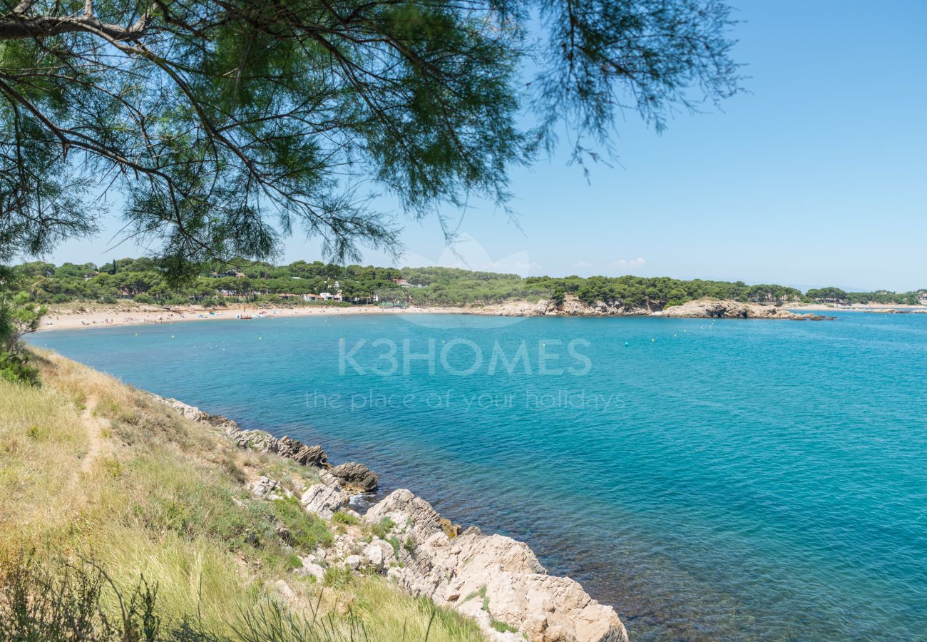 Отель на Escala - Hostal (no activo) en L`Escala CB000520